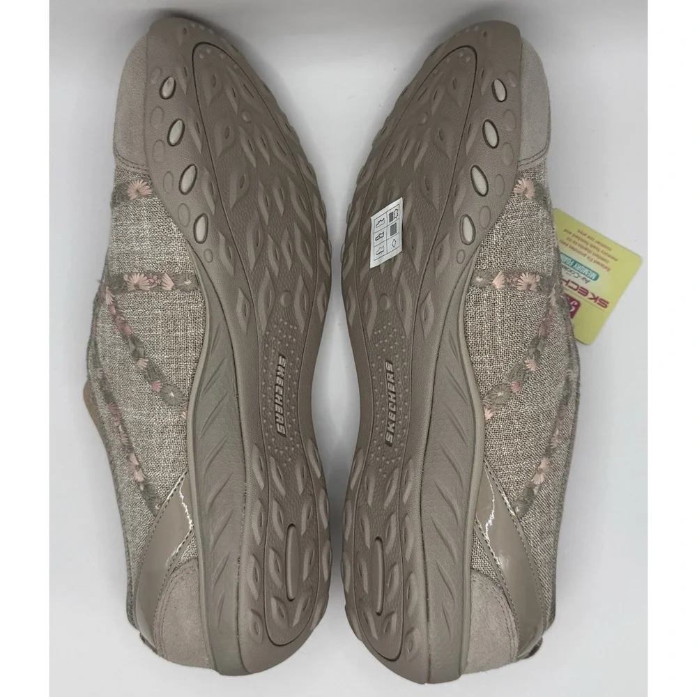 Skechers Relaxed Fit Breathe-Easy Garden Joy US 11 UK 8 EU41 Sneaker SlipOn BOHO
